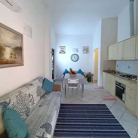 Corallina House